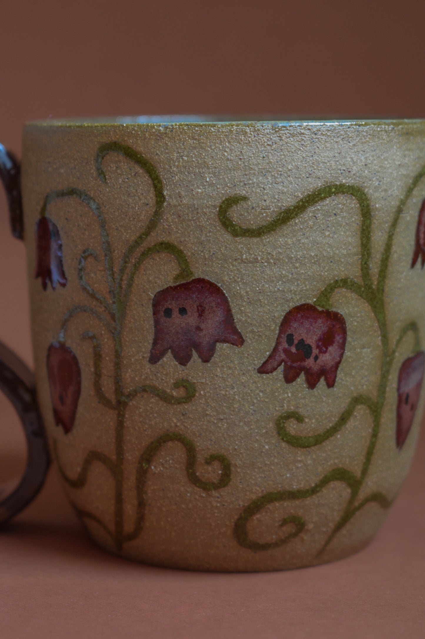 Checkered Lilly Mug