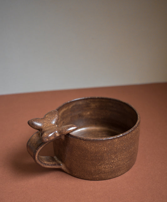 Butterfly Mug Chestnut