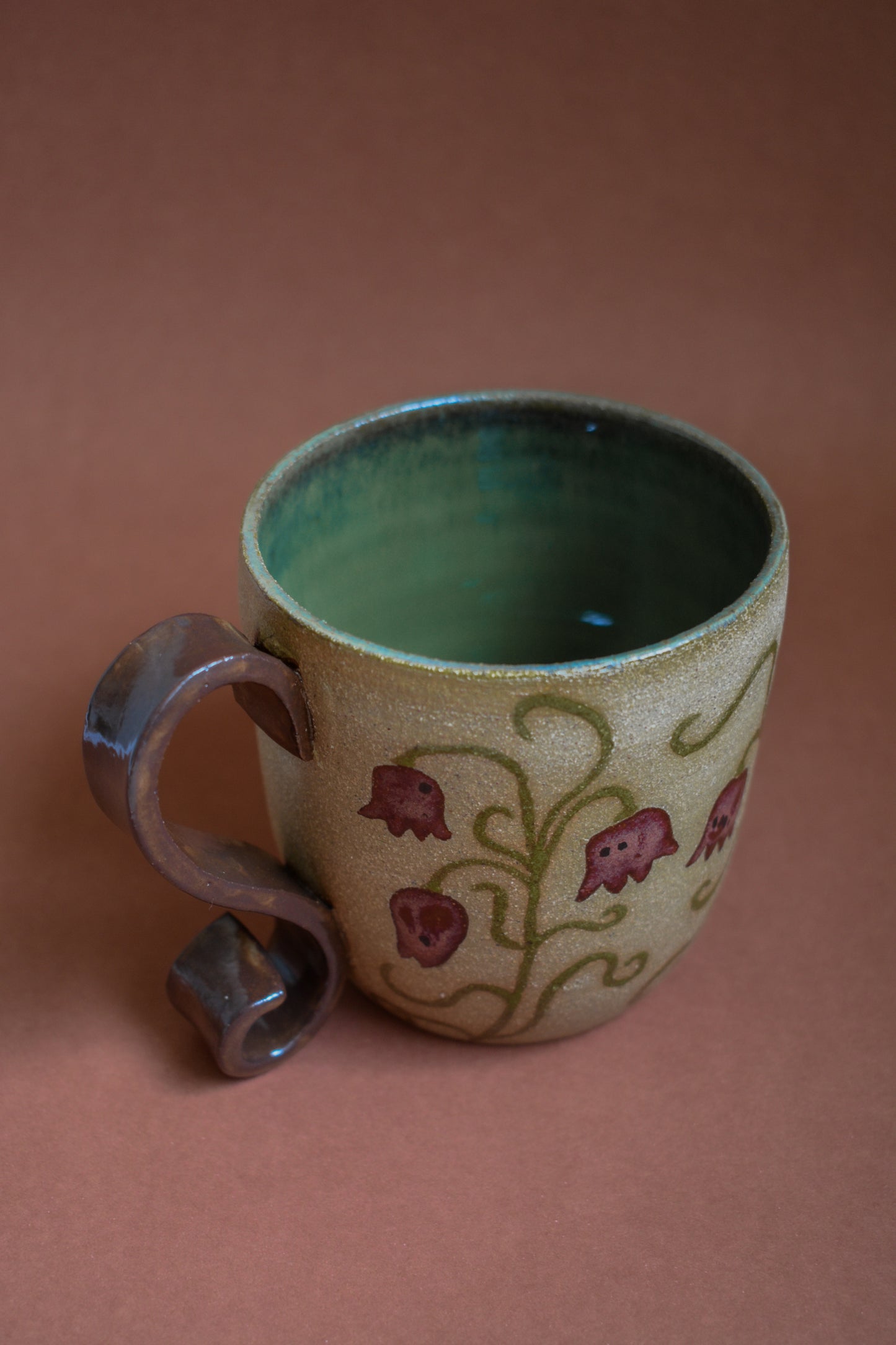 Checkered Lilly Mug